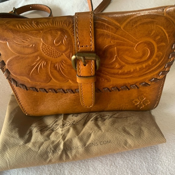 Patricia Nash Torri Crossbody Bag Greek Gold Embossed Floral Tooled Leather - Picture 5 of 16